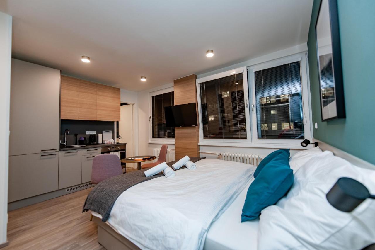 Apartments 4U: Kampus Upstairs Hradec Králové 外观 照片