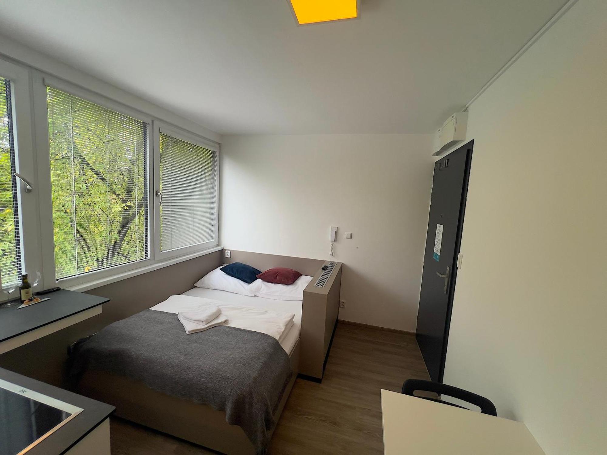Apartments 4U: Kampus Upstairs Hradec Králové 外观 照片